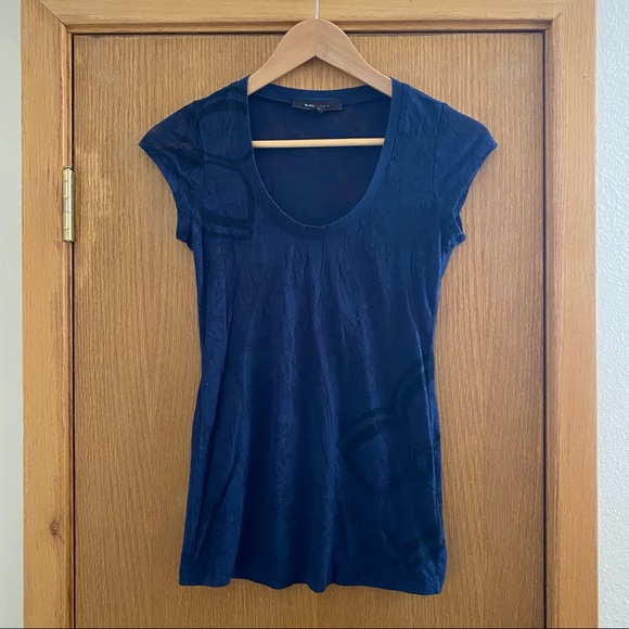 BCBGMAXAZRIA • Patterned Burnout Scoop Neck Tee - Size XS - Picture 2 of 16
